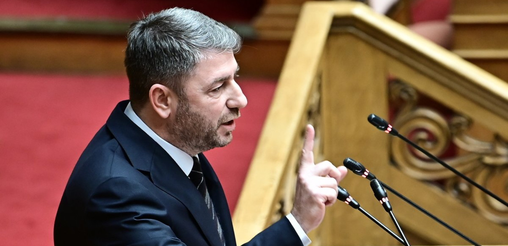 ΠΑΣΟΚ-ΚΙΝΑΛ: Σφυροκόπημα διαρκείας και σχέδιο αντεπίθεσης