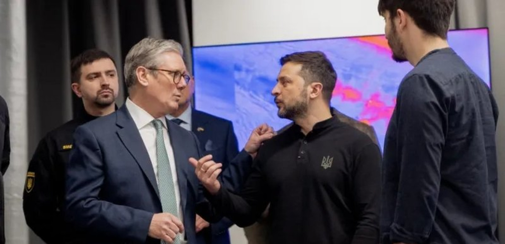 Politico: H Ευρώπη έχασε τον πόλεμο στην Ουκρανία - Δεν έχει κανένα master plan για τη νέα παγκόσμια αταξία του Ντόναλντ Τραμπ