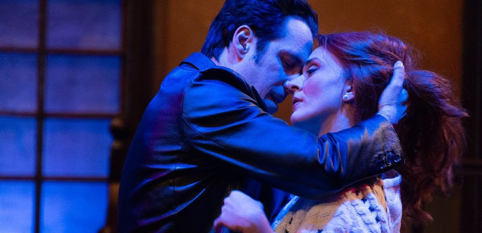 Ο Πέρης Μιχαηλίδης στο emakedonia.gr: «Η τέχνη του θεάτρου ας είναι αντίδοτο στη φρίκη της αληθινής ζωής»