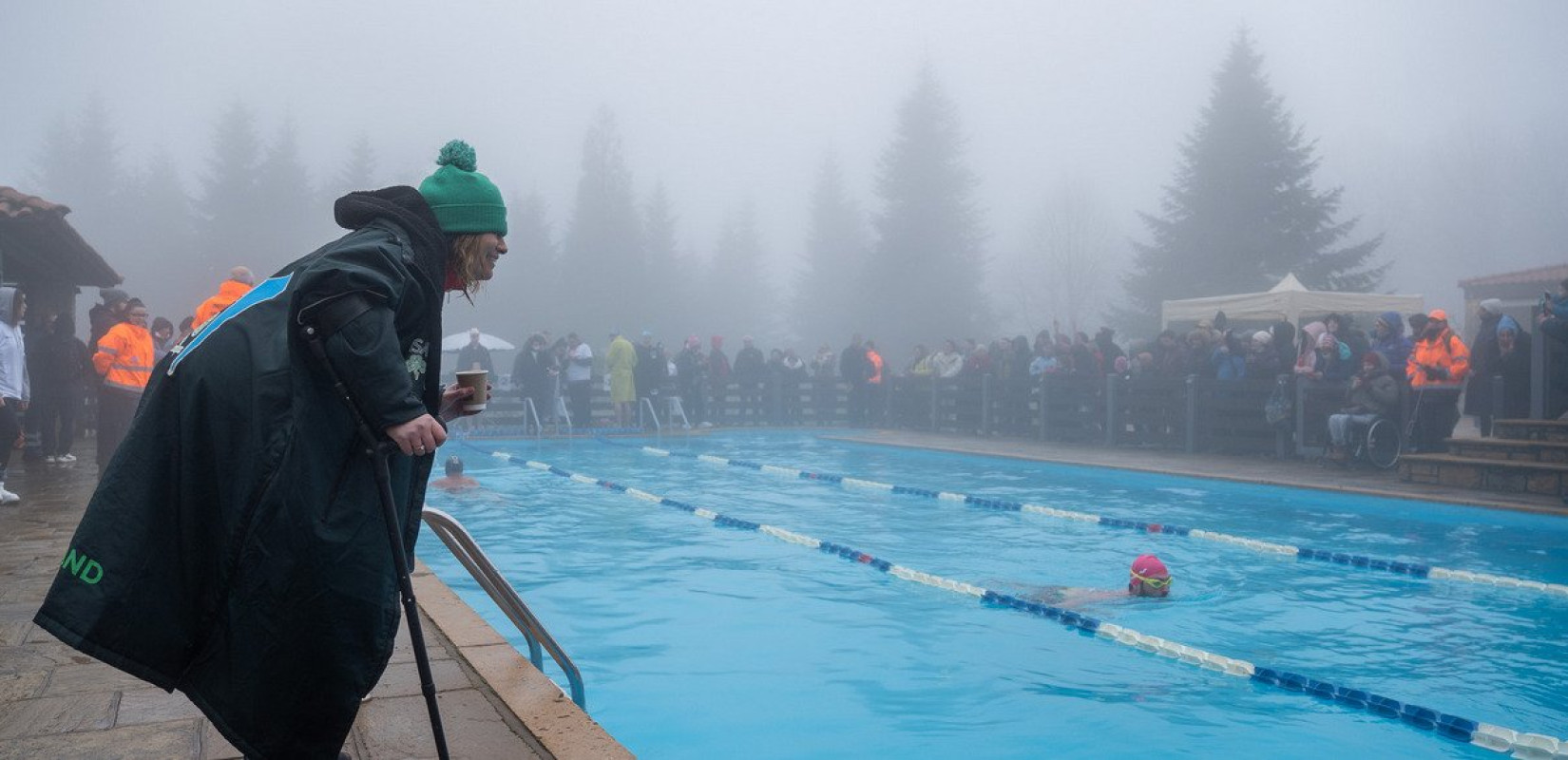 Ice swimming: Πώς είναι να κολυμπάς στους 6 βαθμούς Κελσίου (βίντεο)