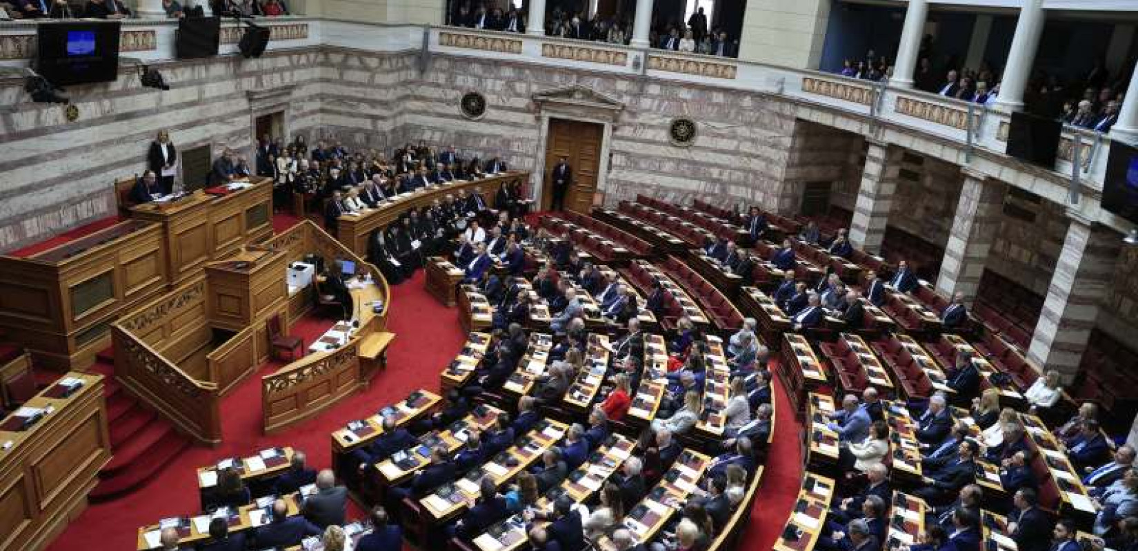 Υπερψηφίστηκε το νομοσχέδιο για τα στρατιωτικά νοσοκομεία στη Βουλή - Καταψήφισε η Αντιπολίτευση