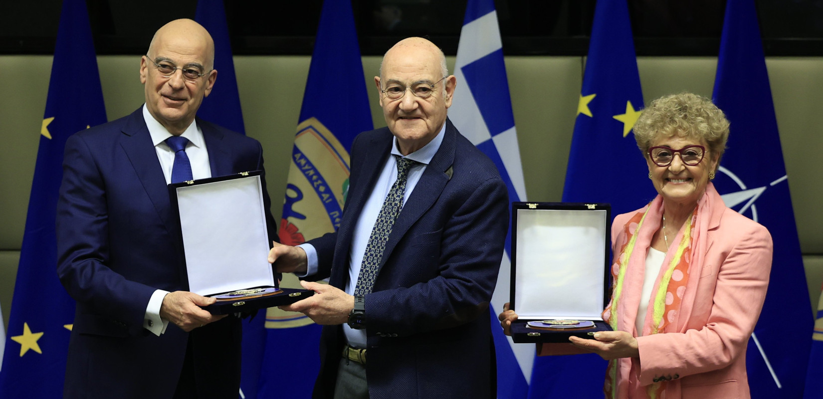 Ν. Δένδιας για Ζιωζέφ Νισσίμ: «Τιμούμε με σεβασμό έναν άξιο εκπρόσωπο της Εβραϊκής Κοινότητας της Θεσσαλονίκης»