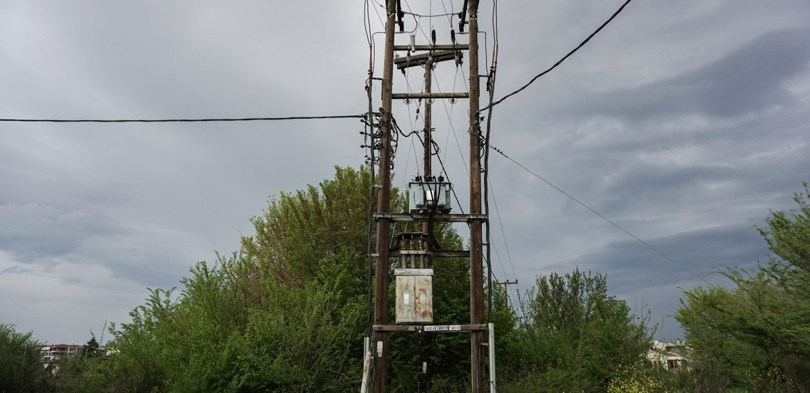 Ηλεκτρικό ρεύμα: «Βουτιά» 76% στις τιμές - Γιατί υποχώρησαν