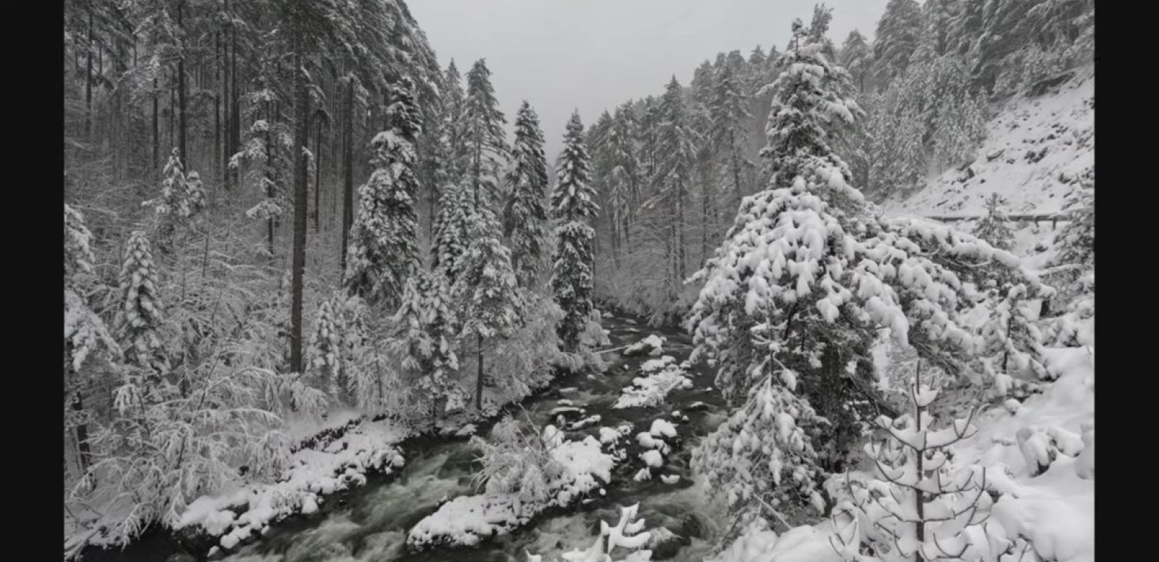 Μηλιά Μετσόβου: 6 ιστορίες από το χωριό της Πίνδου με τα καλντερίμια και τα πέτρινα σπίτια (βίντεο)