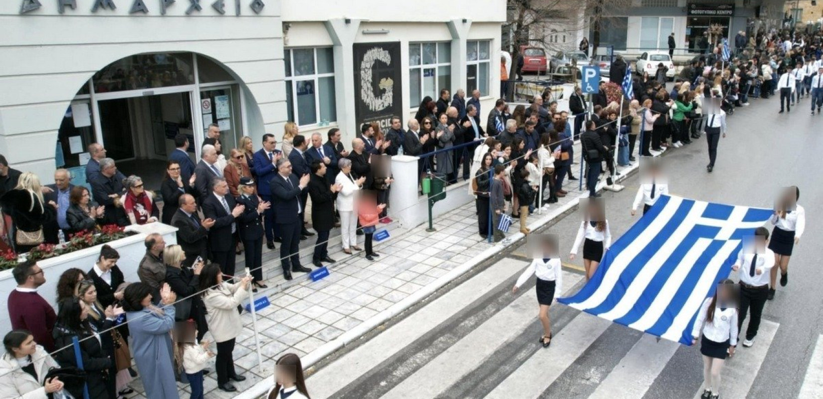 Με λαμπρότητα τιμήθηκε η επέτειος της 25ης Μαρτίου στον δήμο Ωραιοκάστρου