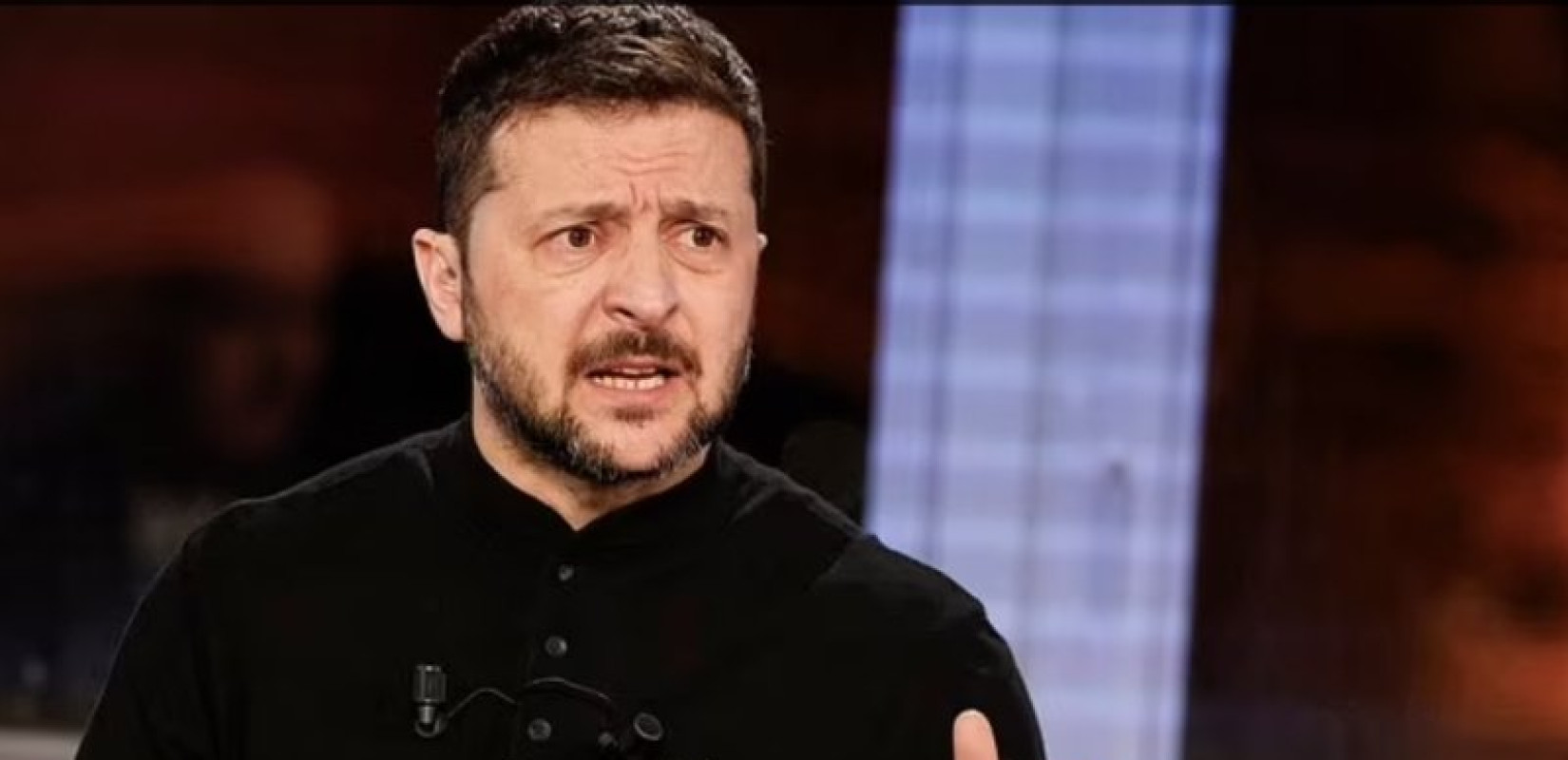 Ζελένσκι: «Όχι σε εδαφικά δώρα στον Πούτιν»