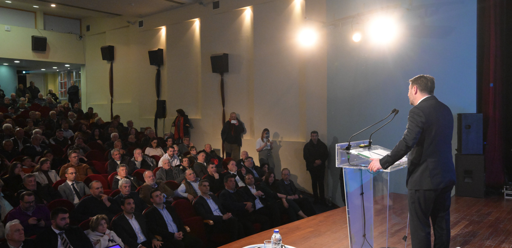 Νίκος Ανδρουλάκης: «Δέσμευσή μας η επαναφορά των μειωμένων συντελεστών ΦΠΑ στα νησιά»