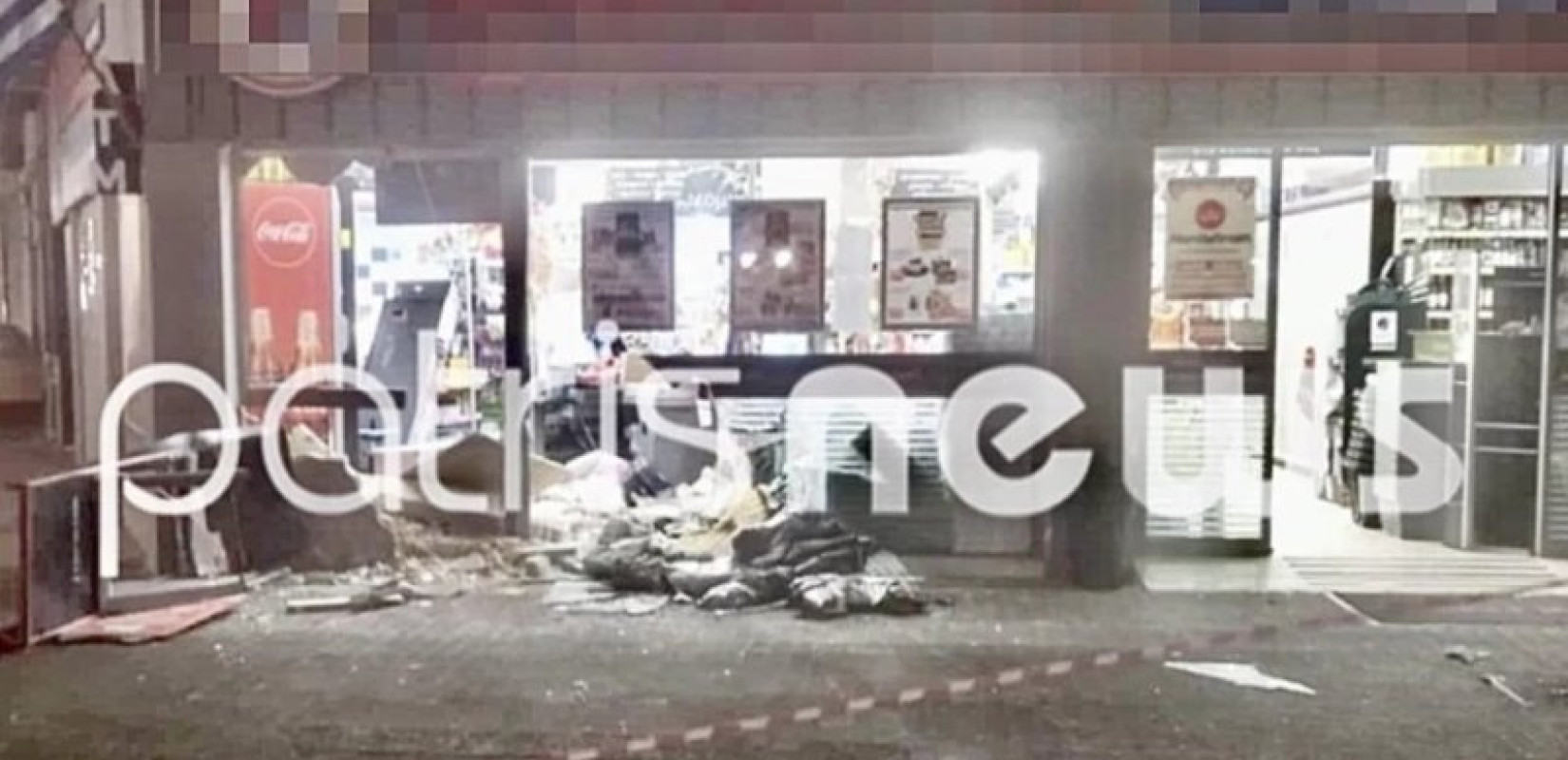 Ηλεία: Έσπασαν τζαμαρία καταστήματος με αγροτικό και σήκωσαν ΑΤΜ στη Γαστούνη