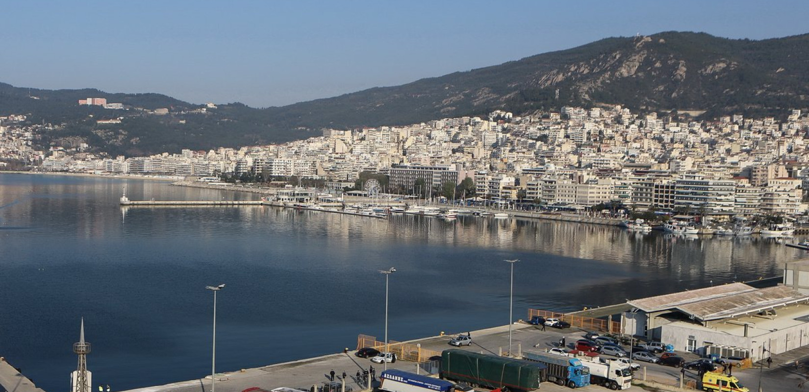 Καβάλα: Ξεφορτώνεται το τελωνείο, αλλά χάνει αντί να κερδίζει δημόσιο χώρο