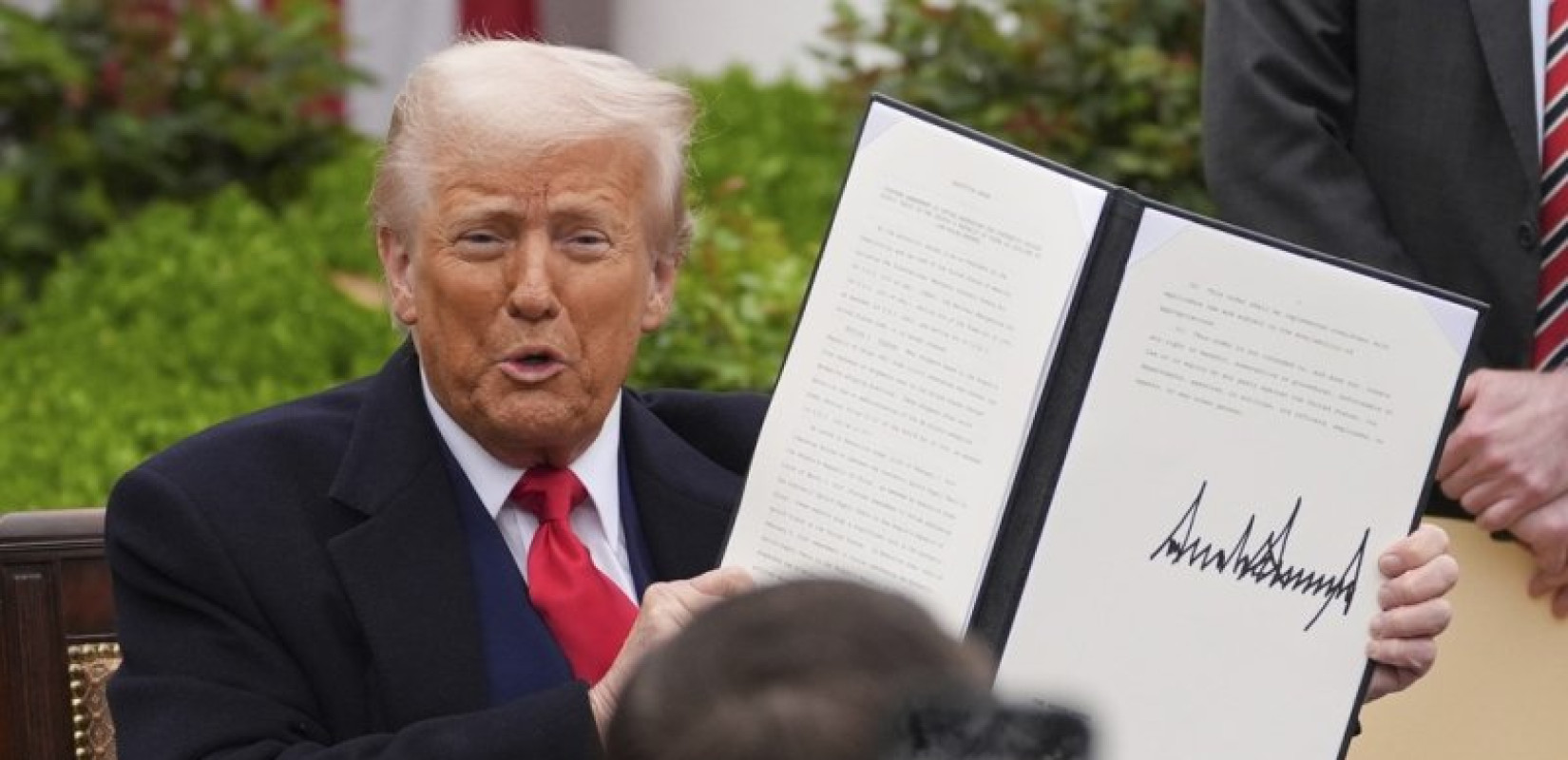 Δασμοί Τραμπ: «Καμπανάκι» JP Morgan για «μακροοικονομικό σοκ» - Φόβοι για εκτίναξη πληθωρισμού και παγκόσμια ύφεση