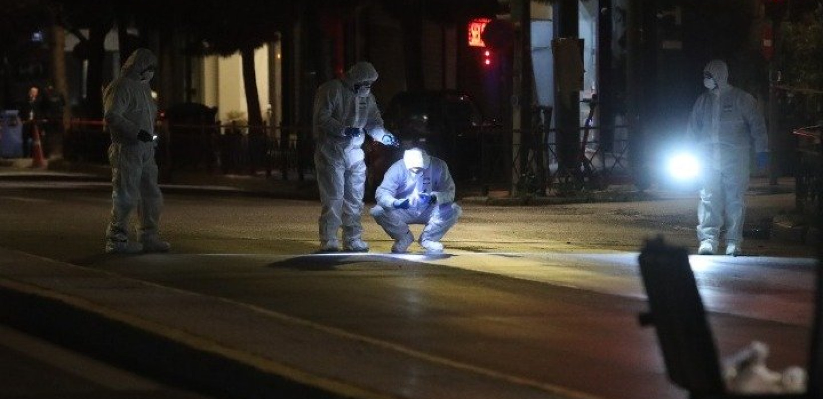 Έκρηξη στα γραφεία της Hellenic Train: Οι ομοιότητες με το χτύπημα στο υπουργείο Εργασίας και οι τρεις προτεραιότητες της Αντιτρομοκρατικής