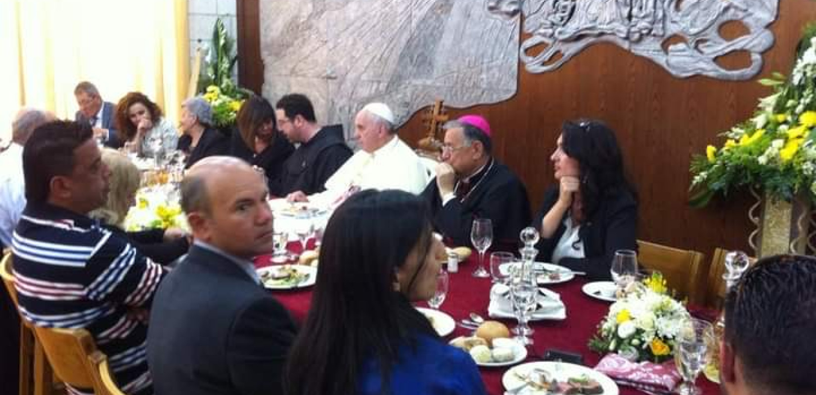 Η Σάντια Σμπαΐτ αφηγείται στιγμές από την επίσκεψη του Πάπα στους Αγίους Τόπους