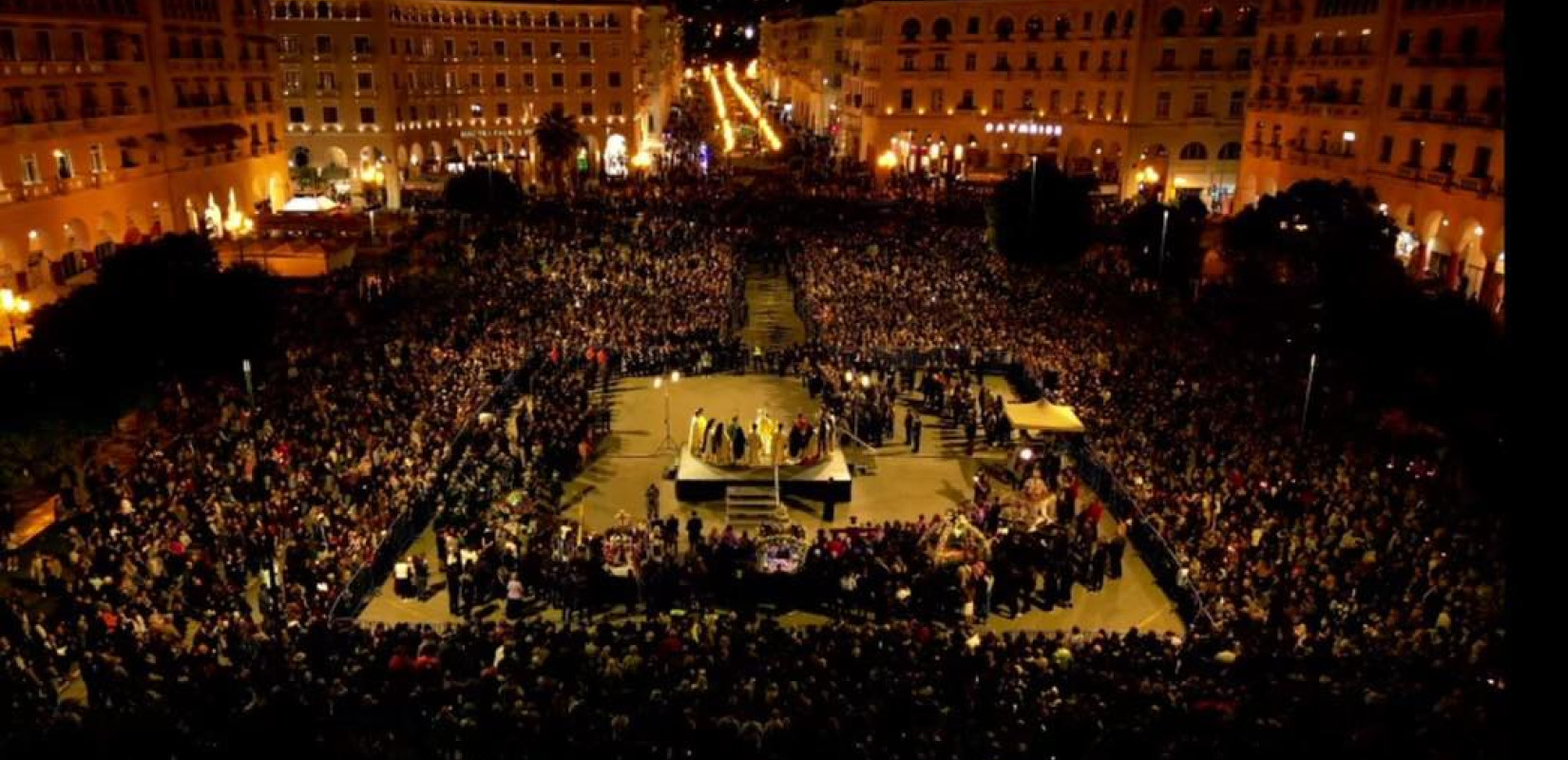 Θεσσαλονίκη: Η μεγάλη συνάντηση πέντε Επιταφίων στην πλατεία Αριστοτέλους - Ποιοι δρόμοι θα κλείσουν