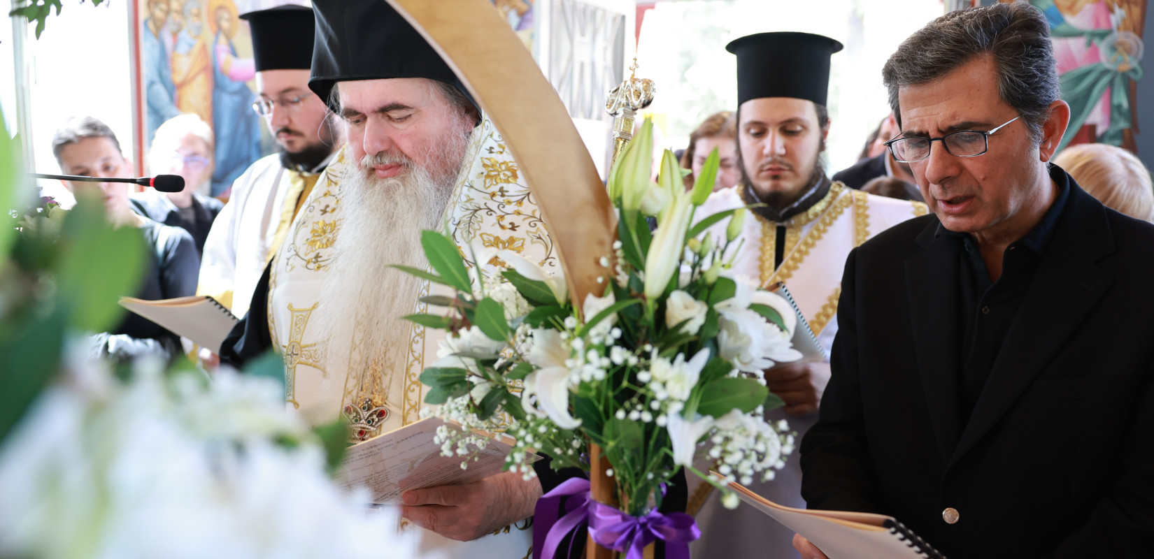 Καλαμαριά: Σε κλίμα κατάνυξης η περιφορά του Επιταφίου στον Κοιμητηριακό Ναό Αγίου Λαζάρου