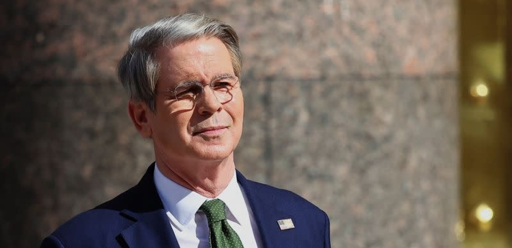 ΗΠΑ: Ο Αμερικανός υπουργός Οικονομικών Μπέσεντ προειδοποιεί τις ευρωπαϊκές χώρες να μην προβούν σε αντίποινα για τη Γροιλανδία