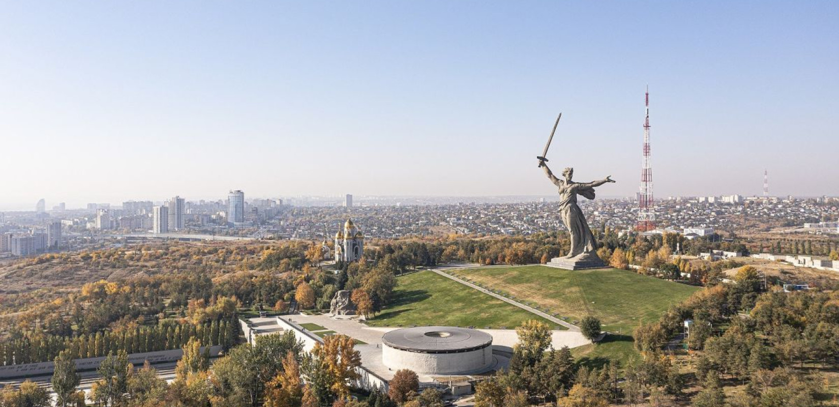 Ρωσία: Κάτοικοι του πρώην Στάλινγκραντ ελπίζουν σε εκεχειρία στην Ουκρανία (βίντεο)