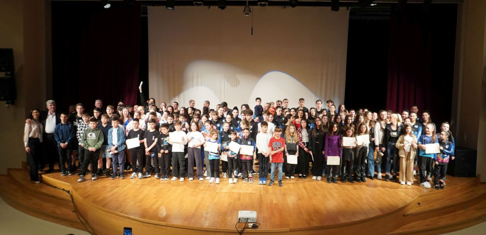 Δήμος Κορδελιού - Ευόσμου: Βράβευσε 169 αθλητές και 11 σωματεία που διακρίθηκαν το 2024