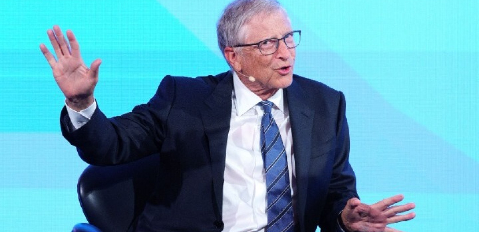 Μπιλ Γκέιτς: Θα προσφέρει 200 δισ. δολάρια έως το 2045 και κατηγορεί τον Ίλον Μασκ ότι βλάπτει τους φτωχούς