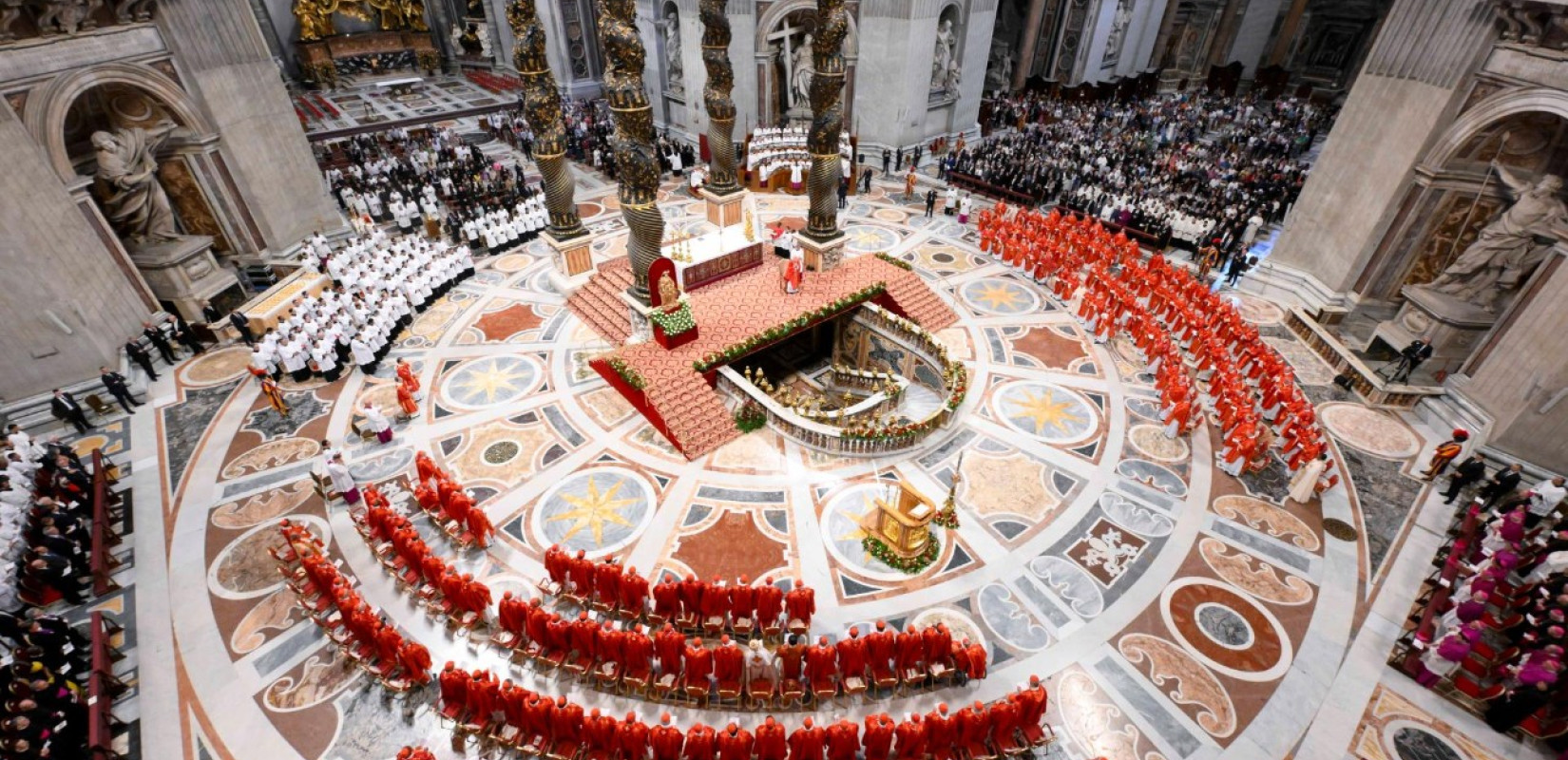 Βατικανό: Ολοκληρώθηκε το Κονκλάβιο στη Βασιλική του Αγίου Πέτρου (βίντεο)