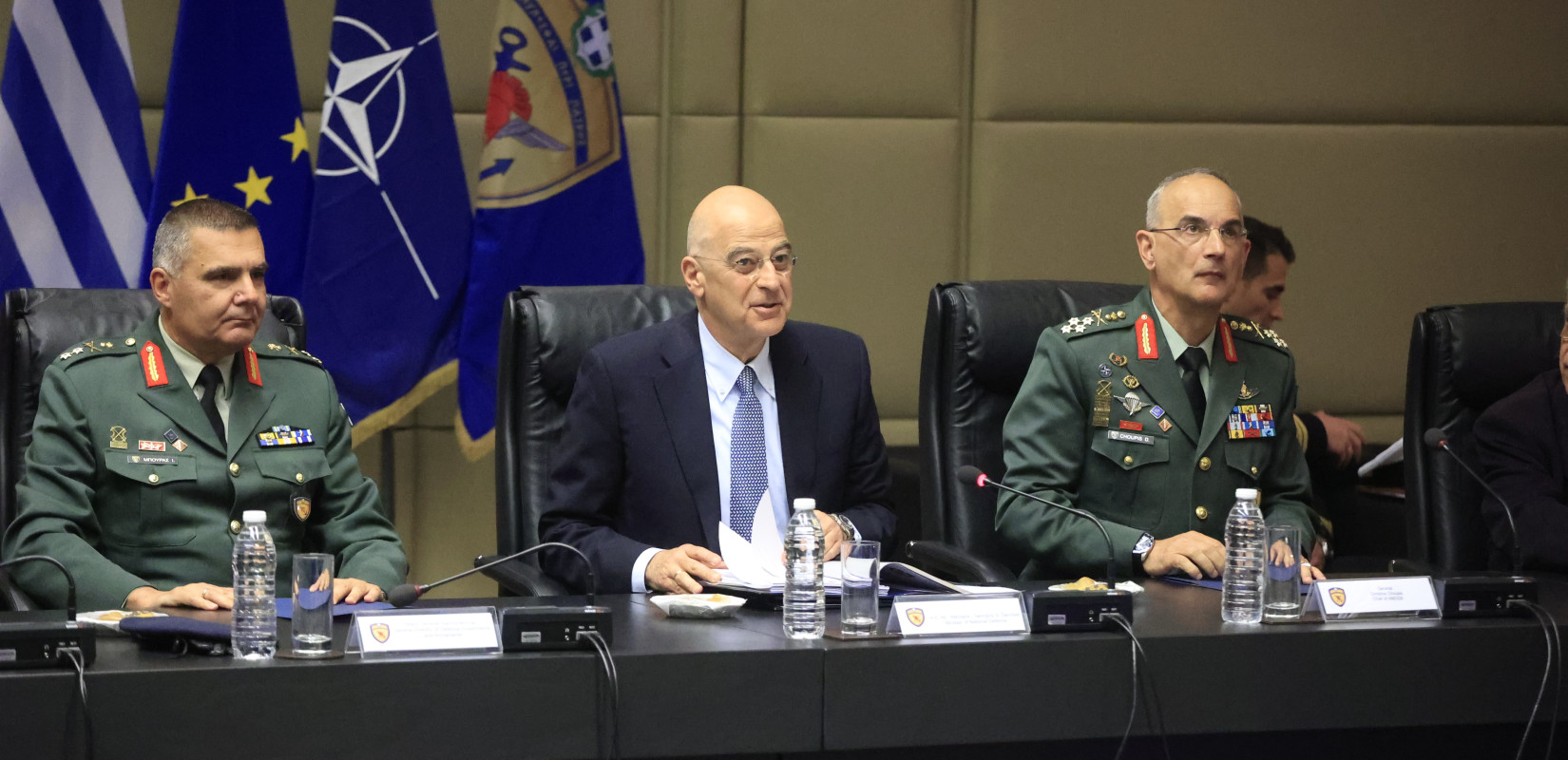 Συναντήθηκε ο Ν. Δένδιας με τον υπουργό Βιομηχανίας των Ηνωμένων Αραβικών Εμιράτων