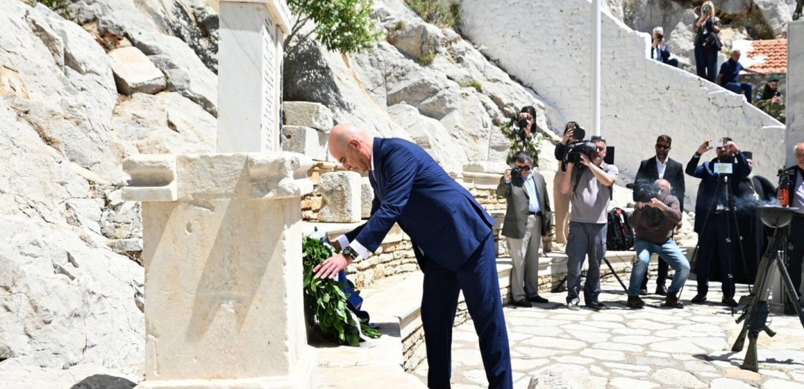 Σύμη-Ν. Δένδιας: «Δεν είναι εθνικά δυνατό ούτε συνταγματικά επιτρεπτό η χώρα να αποποιηθεί διά της παραιτήσεως από την κυριαρχία και τα κυριαρχικά δικαιώματά της»