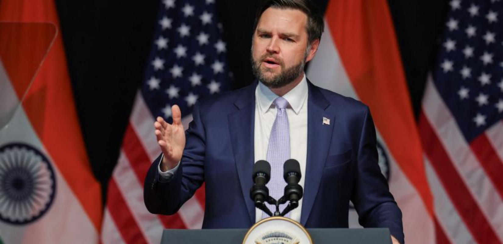 Τζέι Ντι Βανς: Η κατάπαυση του πυρός στο Ιράν είναι «εύθραυστη»