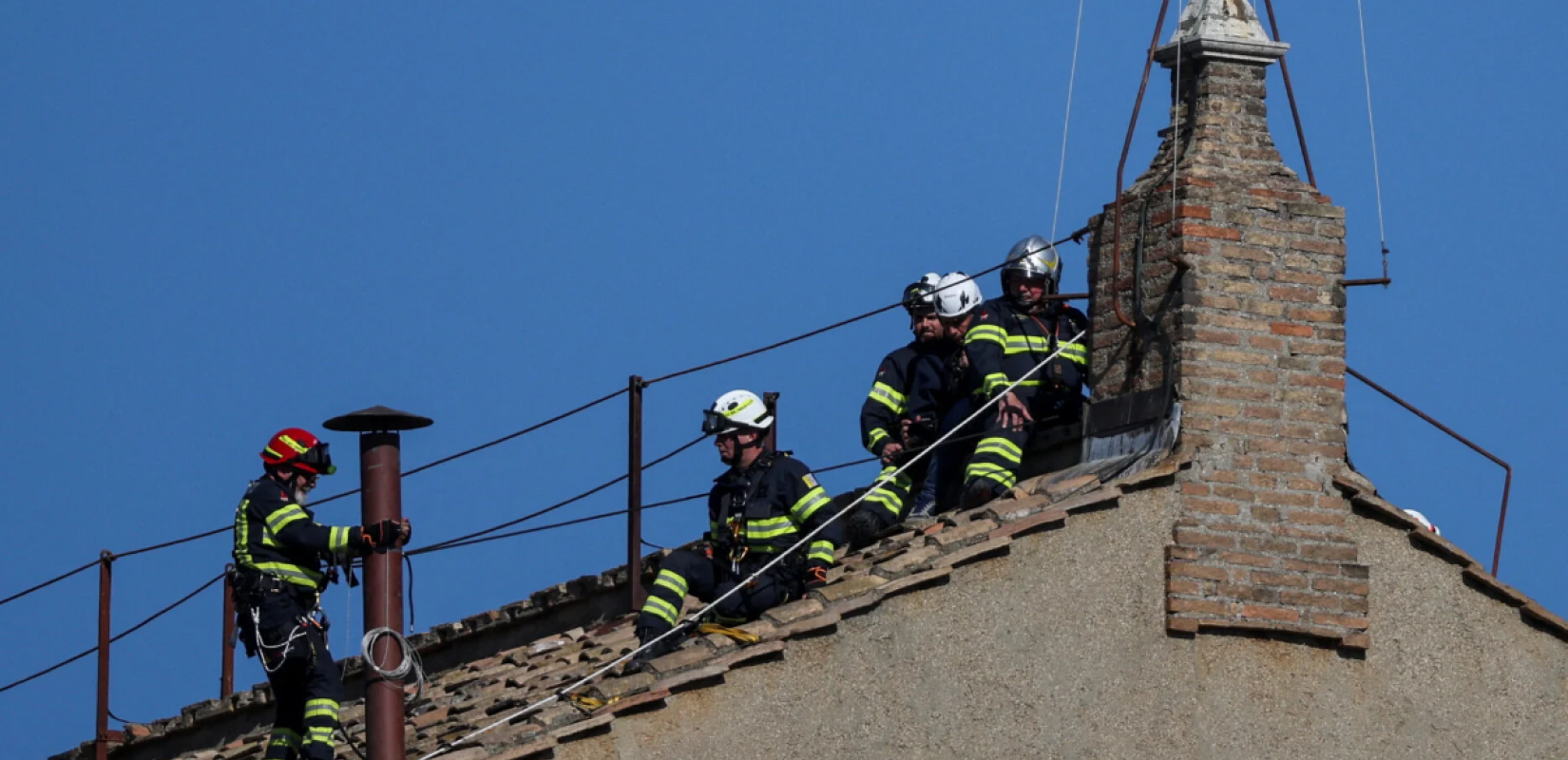 Βατικανό: O πρώτος καπνός θα βγει απο την Καπέλα Σιξτίνα αύριο γύρω στις 7 το απόγευμα ώρα Ιταλίας