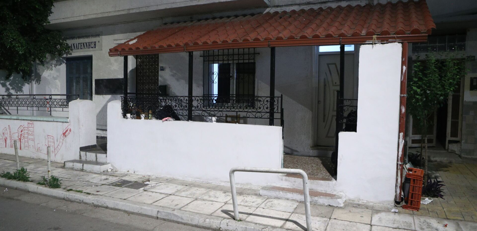 Αττική: Επεισόδιο με πυροβολισμούς στον Κολωνό - Ένας 17χρονος τραυματίας