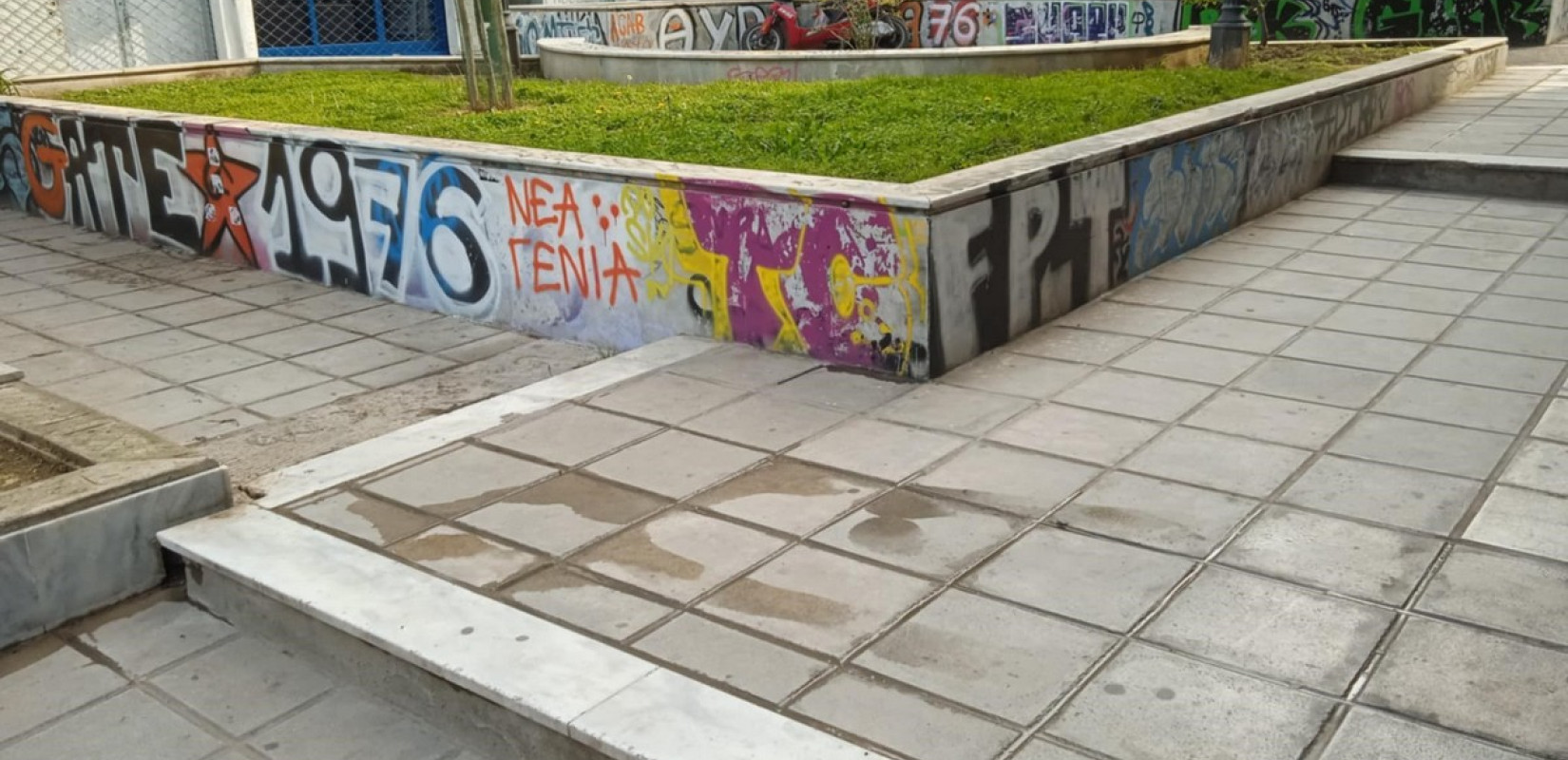 Θεσσαλονίκη: Τα χιλιοβανδαλισμένα μνημεία και οι πολίτες που αποκαθιστούν τις ζημιές