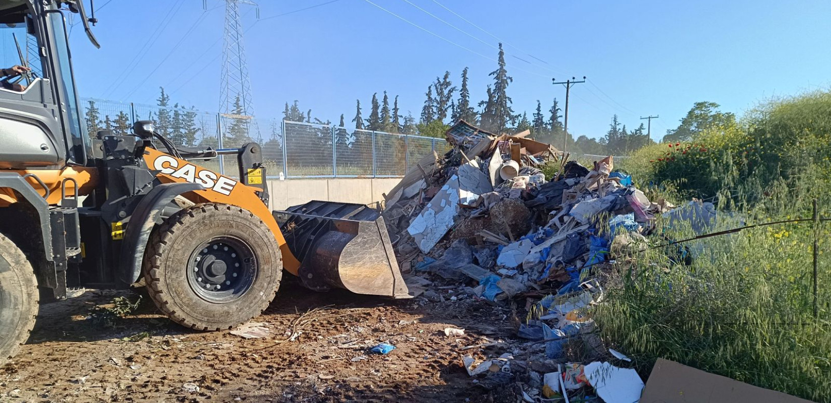 Θεσσαλονίκη: Χειροπέδες σε 74χρονο για παράνομη απόρριψη μπάζων στην Περαία
