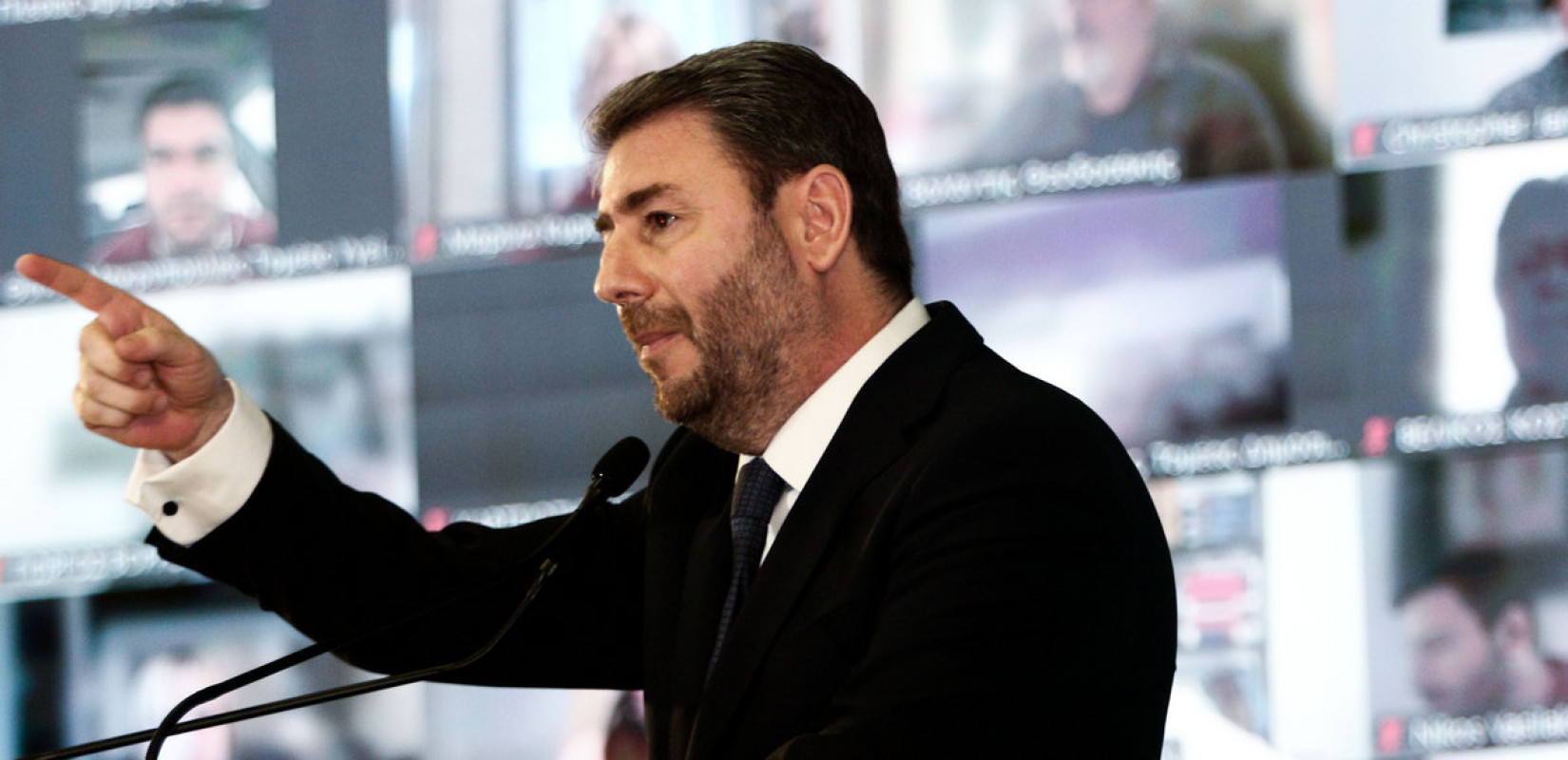 Πυρετώδεις προετοιμασίες στη Χαριλάου Τρικούπη για 3η Σεπτέμβρη και ΔΕΘ- Επίθεση διαρκείας από τον Νίκο Ανδρουλάκη