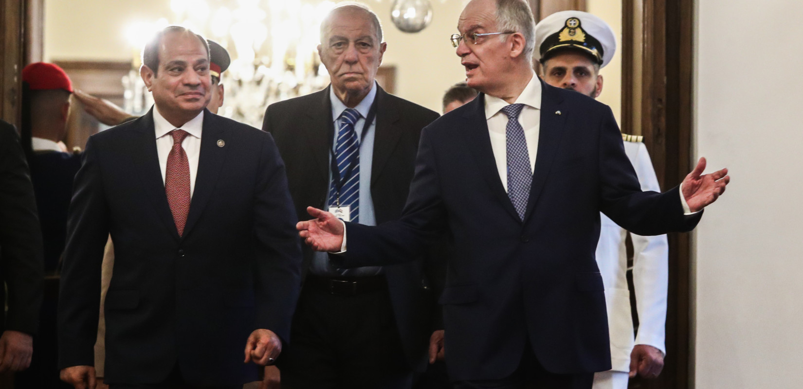 Ο πρόεδρος της Αιγύπτου Αλ Σίσι, στην Ελλάδα: Συναντήθηκε με τον ΠτΔ Κ. Τασούλα