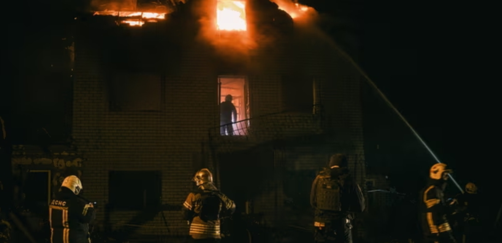 Ουκρανία: Τουλάχιστον ένας νεκρός και 39 τραυματίες από ρωσικές αεροπορικές επιθέσεις σε Ντνίπρο και Χάρκοβο (βίντεο)