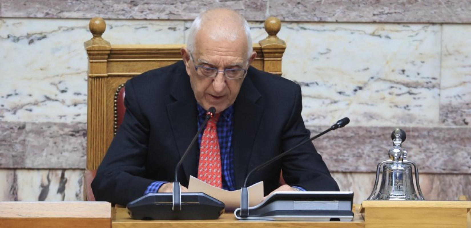 Στη Βουλή η δικογραφία για τα Τέμπη: Ξεκίνησε η διαδικασία της ανάγνωσης - Τι προβλέπεται από εδώ και πέρα