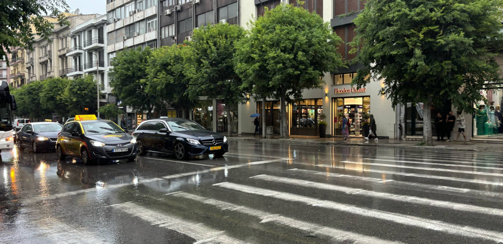 Καιρός: Με ισχυρές βροχές και καταιγίδες τα Χριστούγεννα στα βόρεια και το Αιγαίο