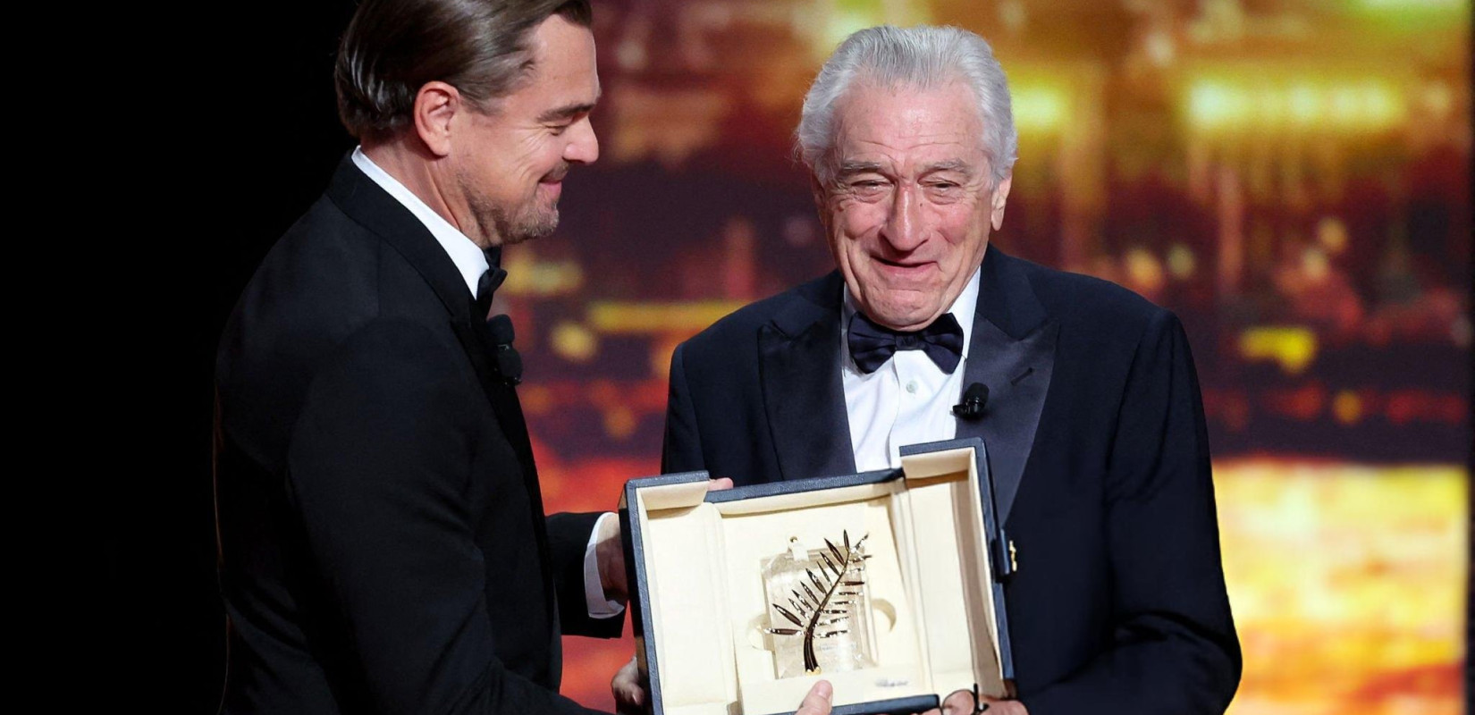 78ο Φεστιβάλ Καννών: Ο Ντε Νίρο έλαβε τον Χρυσό Φοίνικα και εξαπέλυσε πυρά κατά του Τραμπ - Δείτε βίντεο