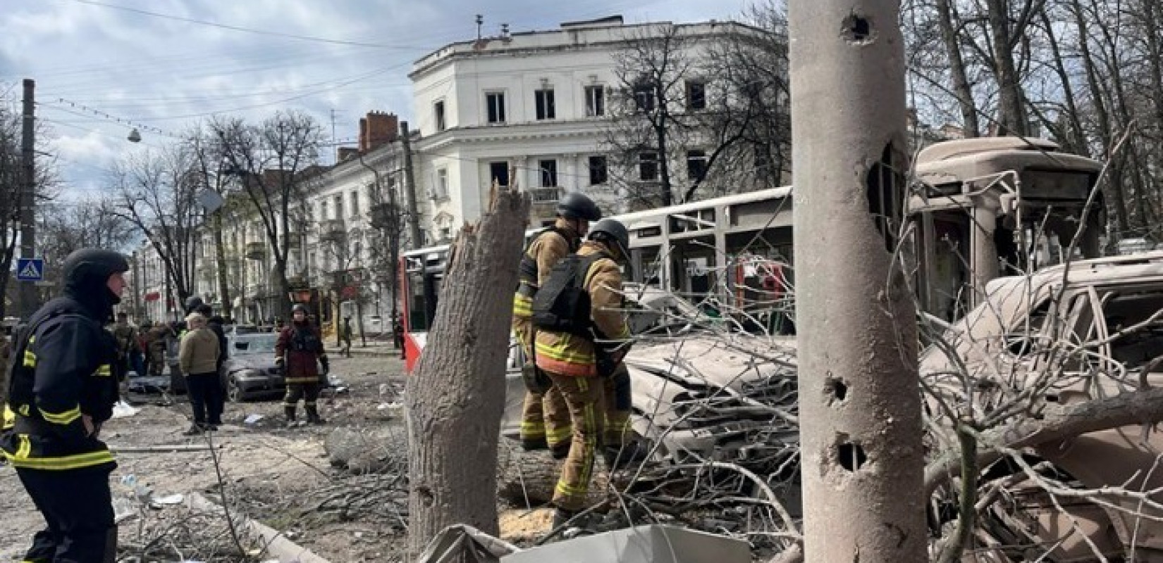 Ουκρανία: Εννέα νεκροί σε ρωσική επίθεση σε λεωφορείο με πολίτες στη Σούμι