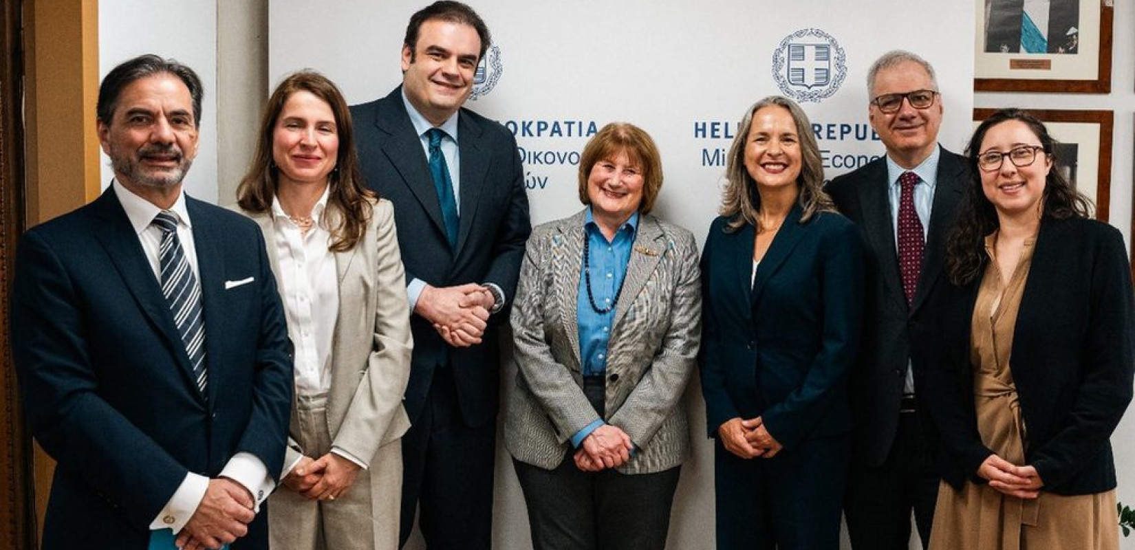 Συνάντηση Πιερρακάκη με στελέχη της DFC και εκπροσώπους της πρεσβείας των ΗΠΑ