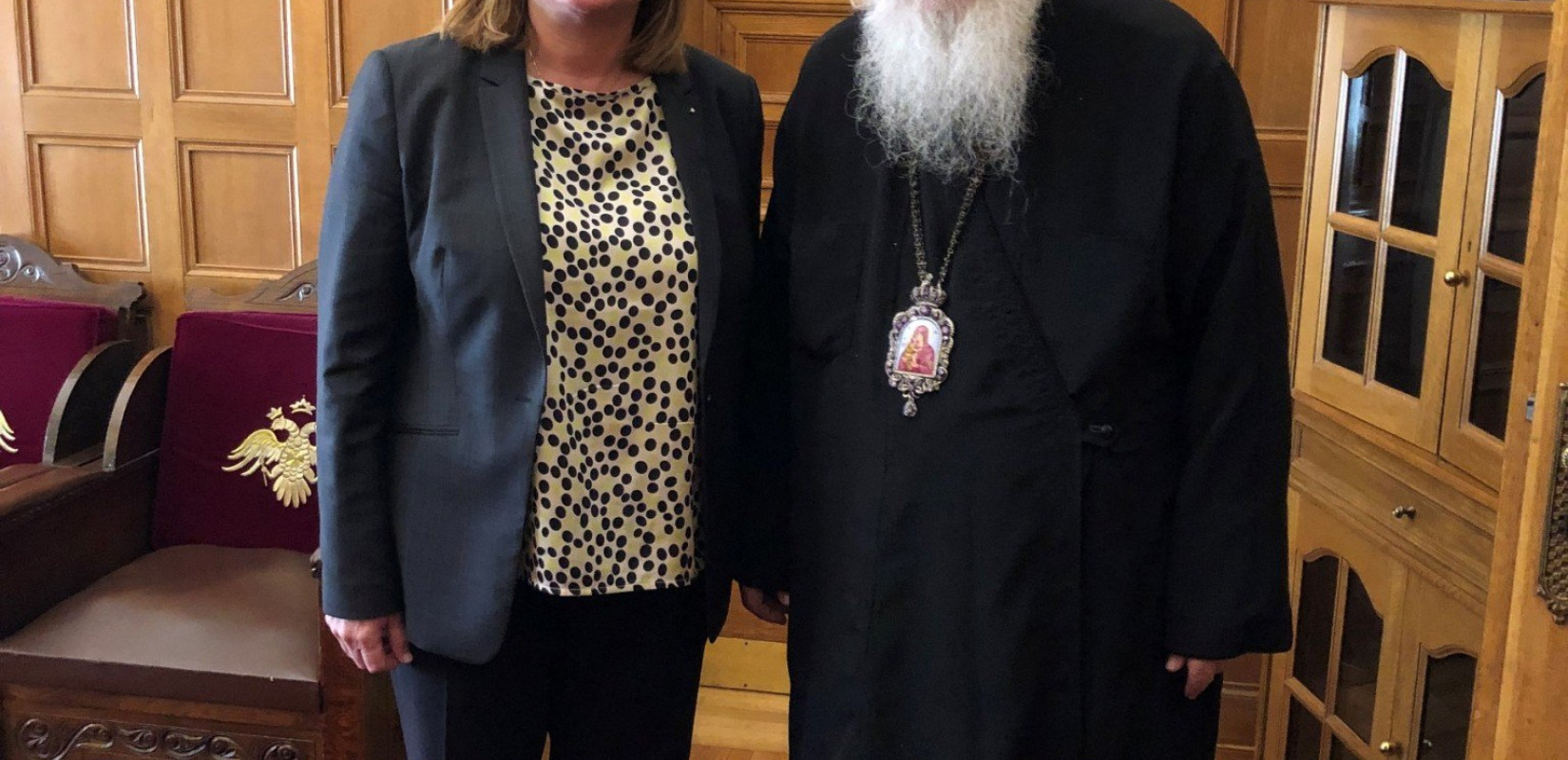 Την ευχή του αρχιεπισκόπου για τη μάχη στην Ευρωβουλή ζήτησε η Καλυψώ Γούλα 