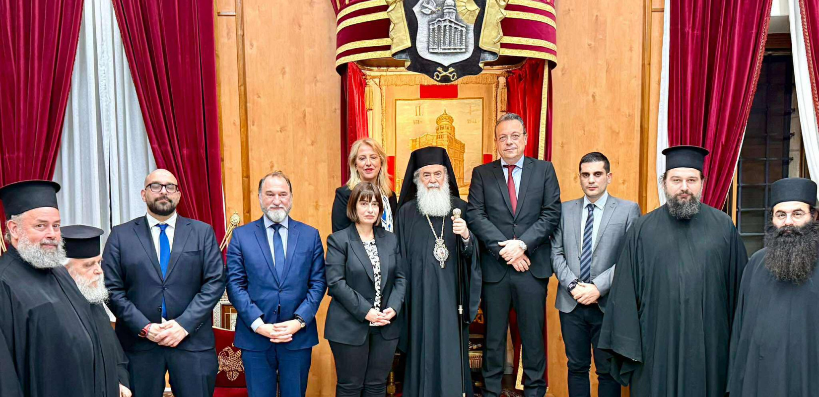 ΣΥΡΙΖΑ: Συνάντηση Φάμελλου με τον Πατριάρχη της Ιερουσαλήμ και πάσης Παλαιστίνης Θεόφιλο Γ'