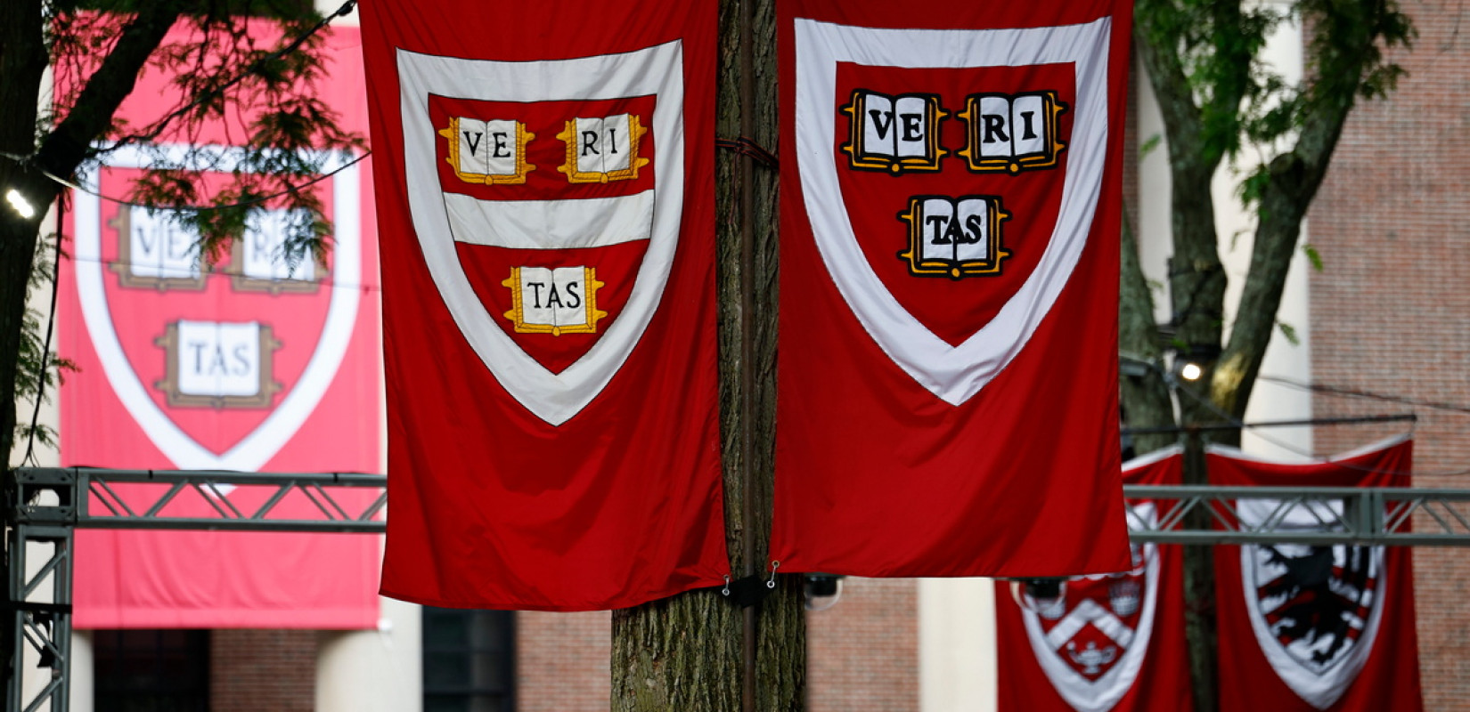 ΗΠΑ: Δικαστής προανήγγειλε ότι θα μπλοκάρει την απόφαση της κυβέρνησης για το πανεπιστήμιο Χάρβαρντ