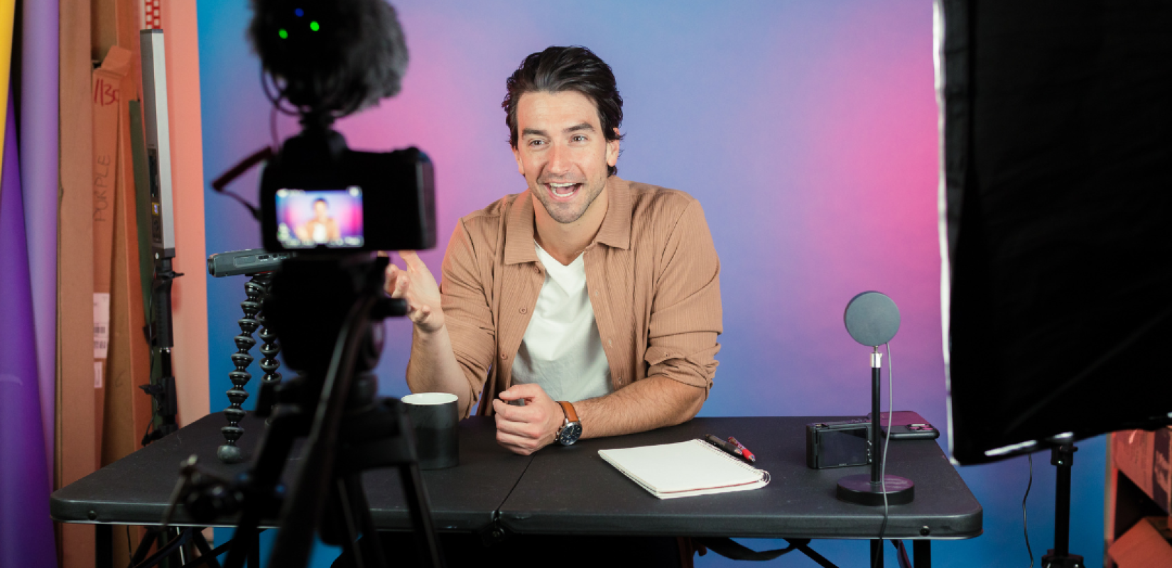 «Θέλω να γίνω youtuber ή influencer» - Πώς επηρεάζουν τα social media τις σπουδές και τις επιλογές