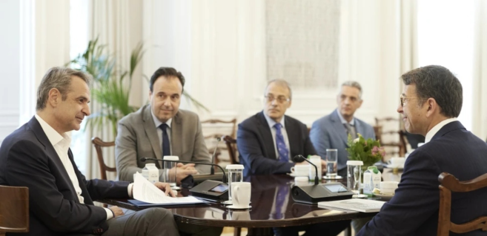 Στο Μαξίμου η Microsoft - Στο επίκεντρο data centers και ψηφιακές δεξιότητες