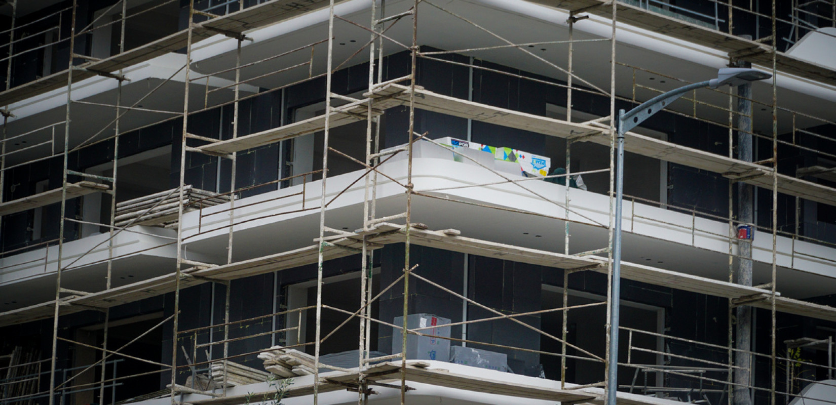 Οικοδομή: «Πράσινο φως» από το ΣτΕ για το Προεδρικό Διάταγμα που ρυθμίζει τα κίνητρα του ΝΟΚ