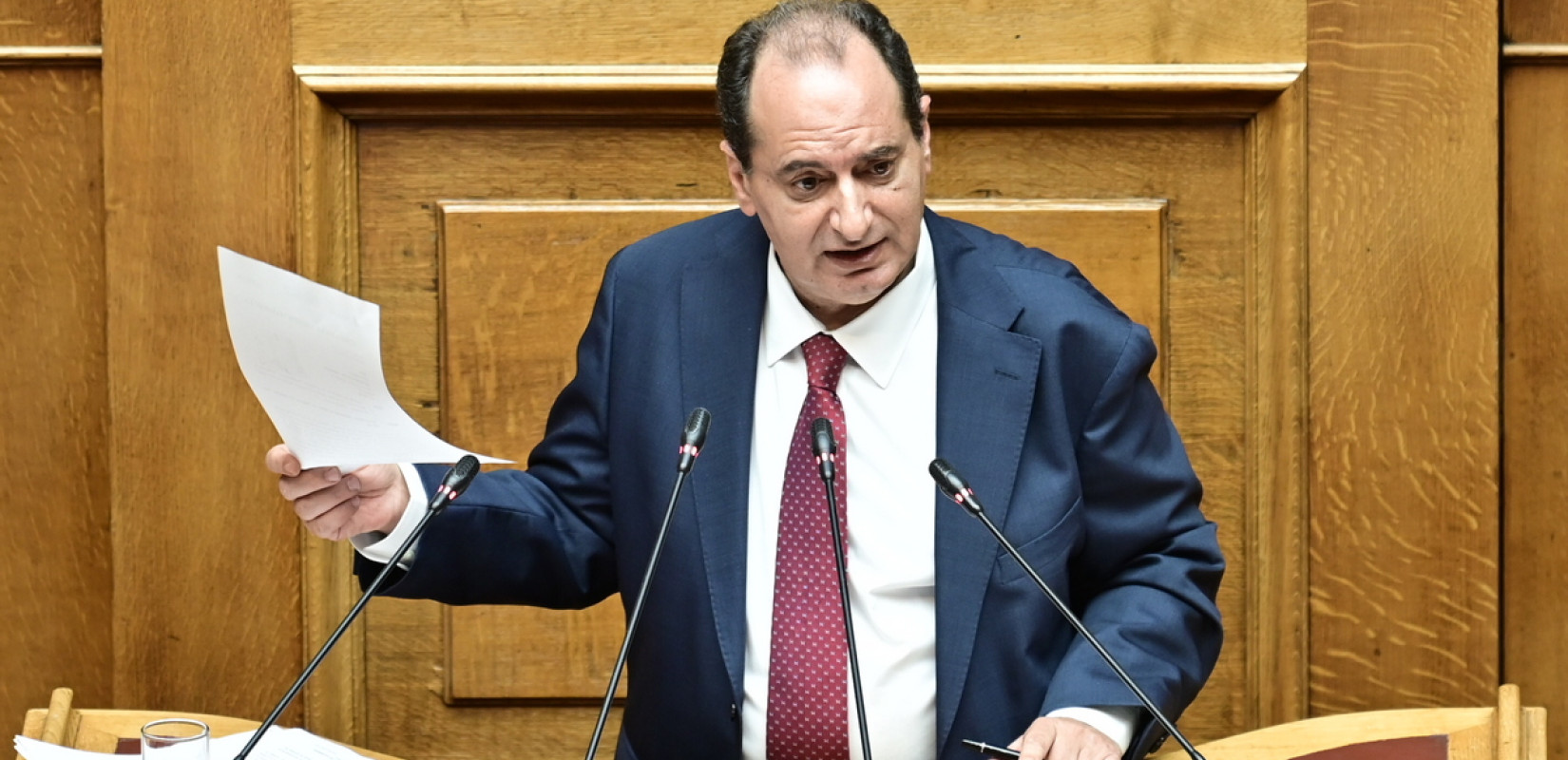 Βουλή - Χρ. Σπίρτζης: «Ζητώ και σήμερα τη συμπερίληψή μου στην απόφαση για τη σύσταση της επιτροπής διερεύνησης»