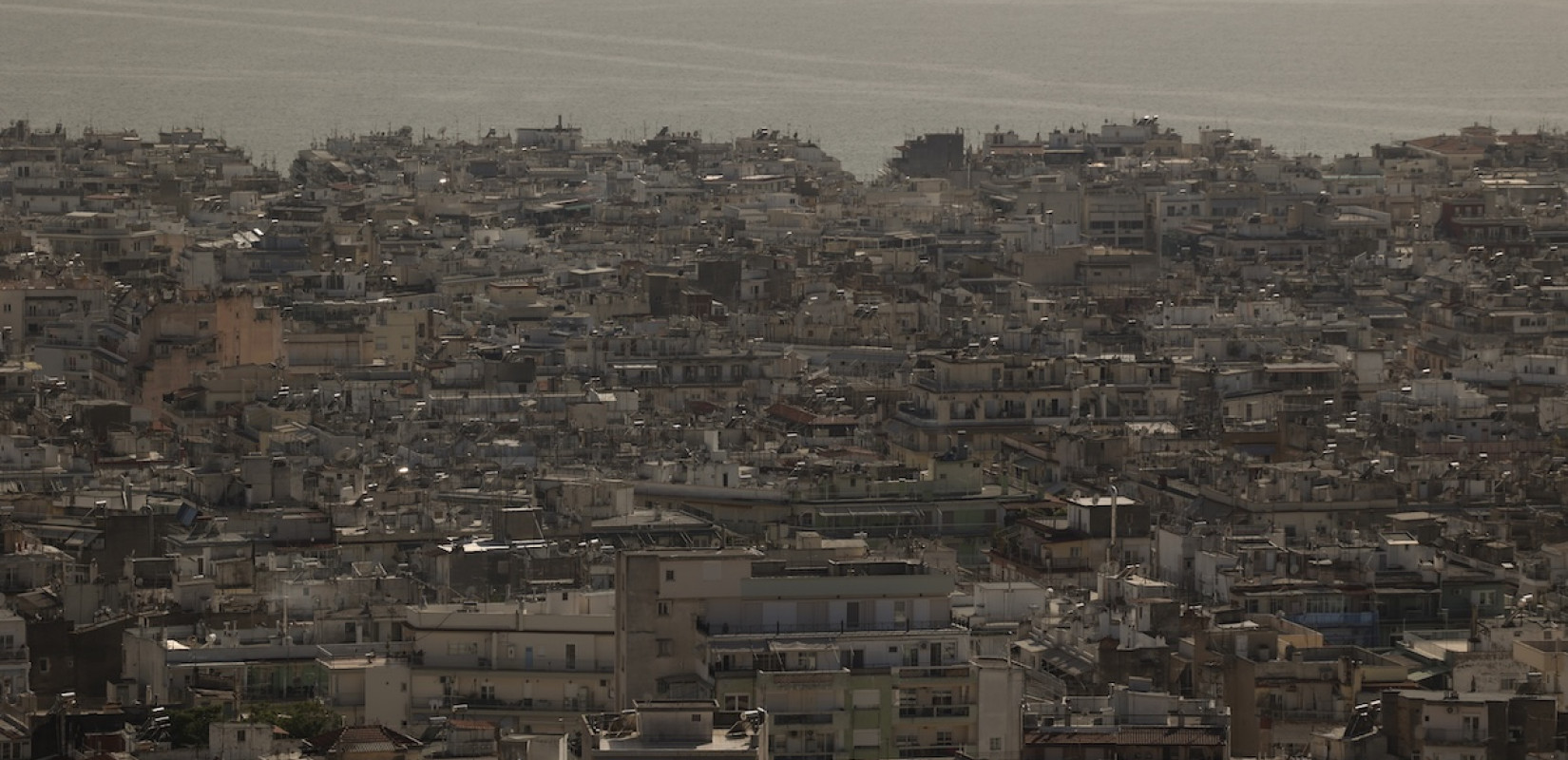 Θεσσαλονίκη: Γιατί είναι τόσο επίμονο το πρόβλημα της ατμοσφαιρικής ρύπανσης