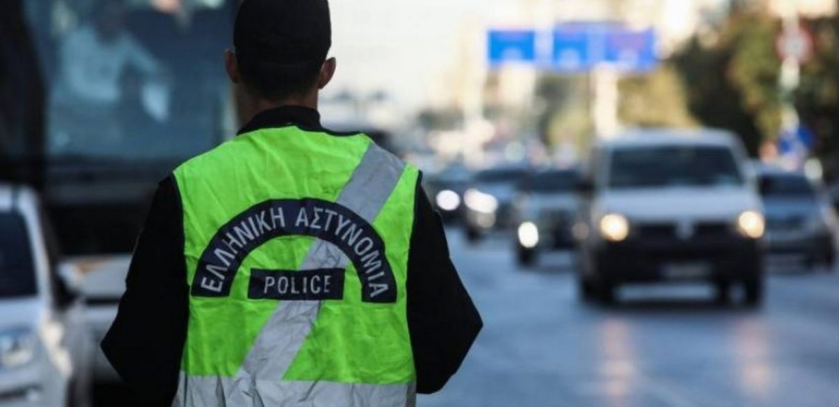 Νέος ΚΟΚ: Πότε αφαιρείται η άδεια οδήγησης - Αναλυτικά τα πρόστιμα ανά παράβαση