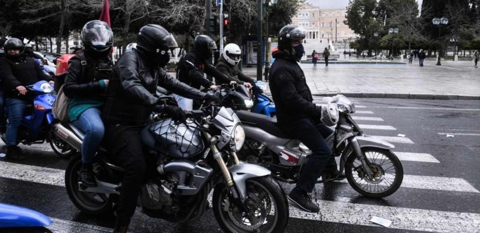 Επιχείρηση «Μηδενική Ανοχή» στη μη χρήση κράνους από την ΕΛ.ΑΣ. - Στους δρόμους από σήμερα η Τροχαία