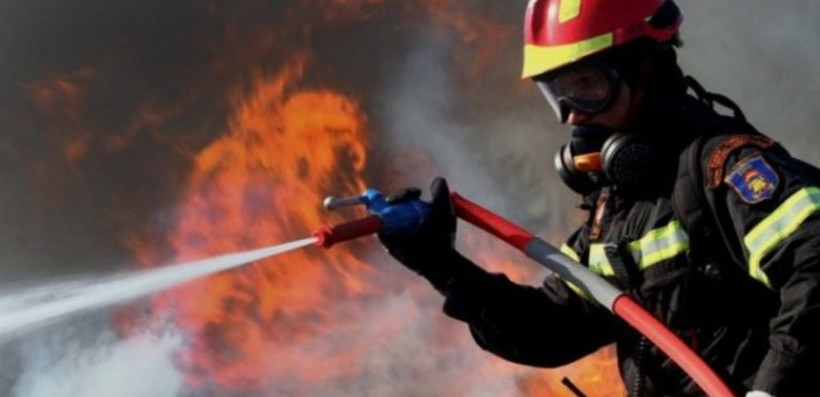 Πυρκαγιά ξέσπασε στο Πετρωτό του Δομοκού - Καίει τα όρια των Φθιώτιδας, Λάρισας και Μαγνησίας