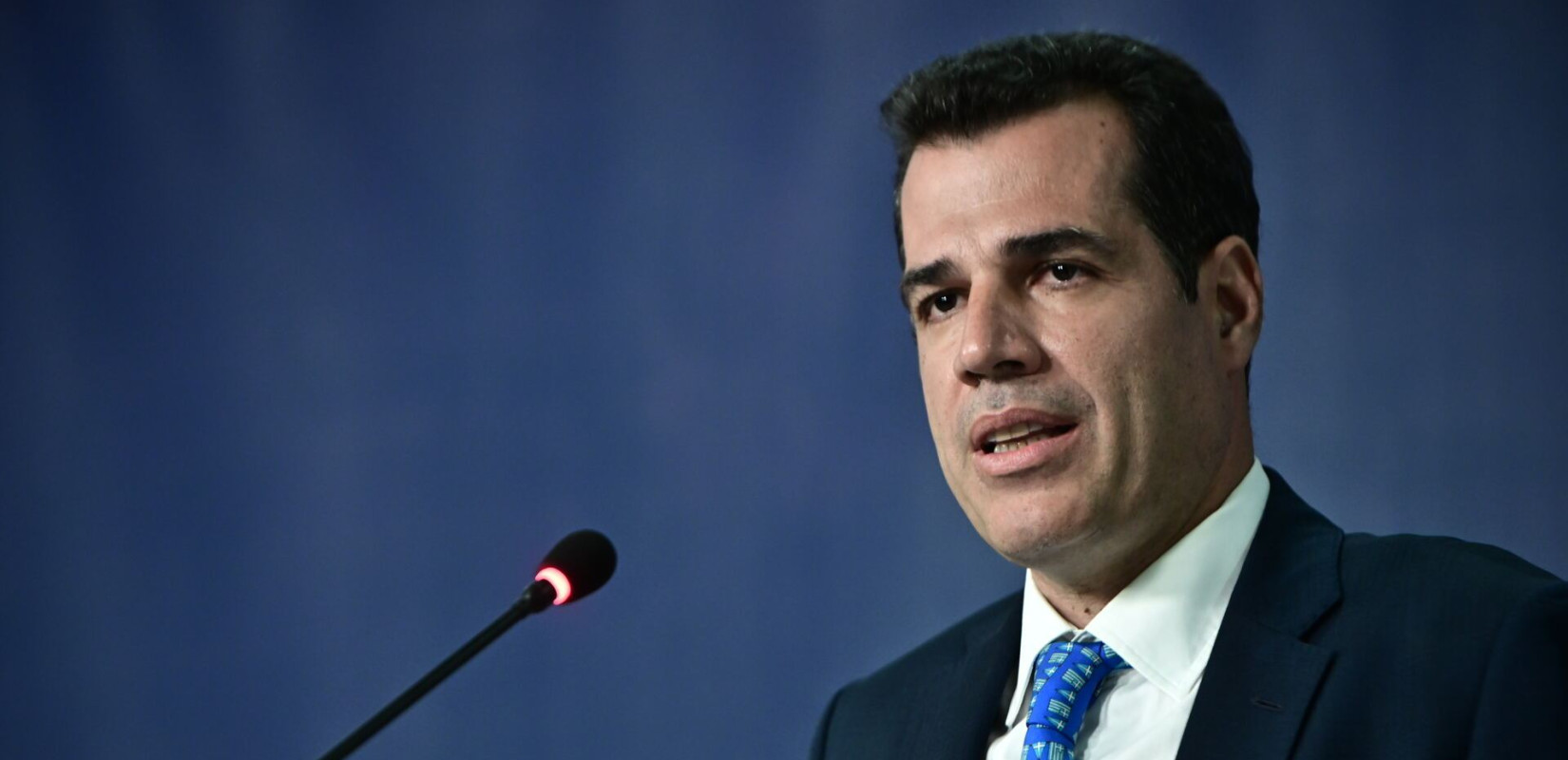Θ. Πλεύρης: «Στόχος της Ελλάδας να λειτουργεί κέντρο επιστροφών μεταναστών στην Αφρική» (βίντεο)